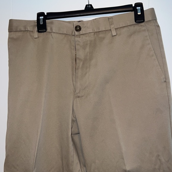 Dockers khakis (like new) - Picture 2 of 4